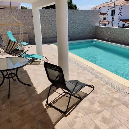 Queca Private Heated Pool Cannon Water And Jacuzzi Holiday home *