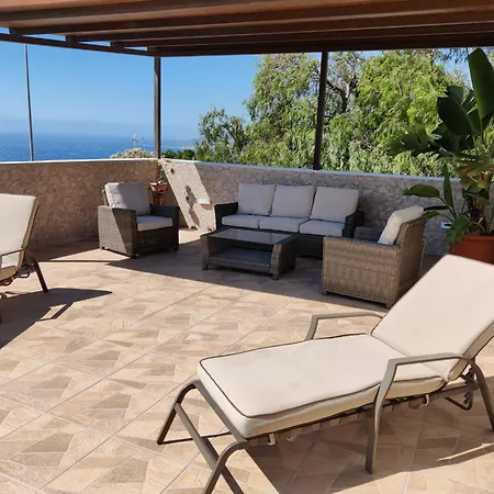 Holiday home Queca Private Heated Pool Cannon Water And Jacuzzi