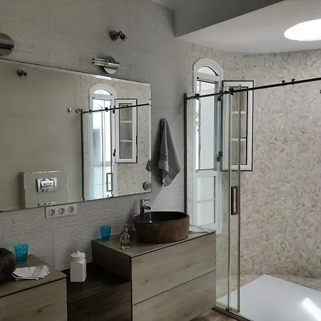 Queca Private Heated Pool Cannon Water And Jacuzzi Holiday home Santa Cruz de Tenerife