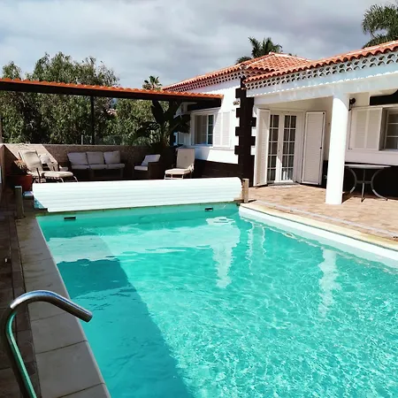 Queca Private Heated Pool Cannon Water And Jacuzzi * Santa Cruz de Tenerife