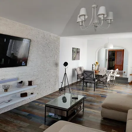 Queca Private Heated Pool Cannon Water And Jacuzzi Tatil Evi