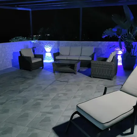 Queca Private Heated Pool Cannon Water And Jacuzzi Tatil Evi